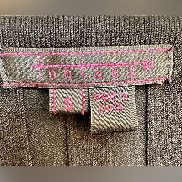 Fontana black sweater set with silver lurex border. - Picture 3 of 6